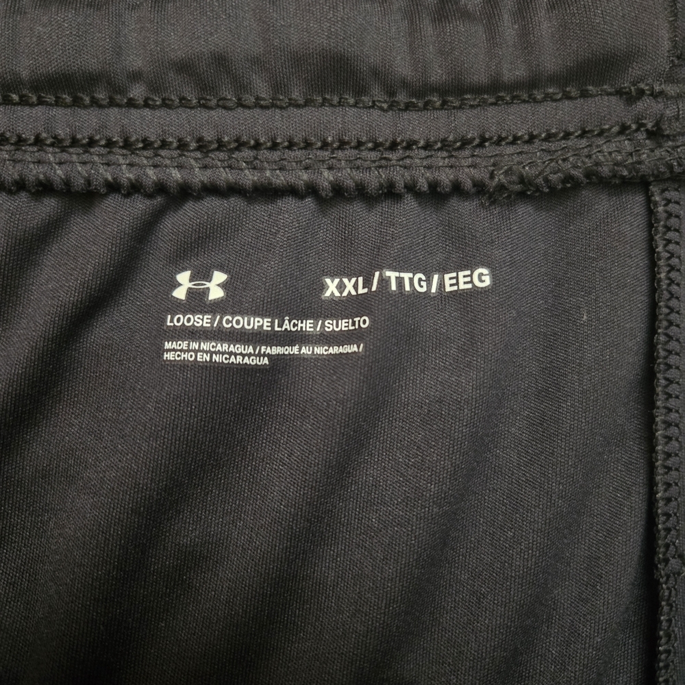 Under Armour Men's Black Loose Fit Athletic Shorts with Neon Logo XXL - Picture 4 of 6